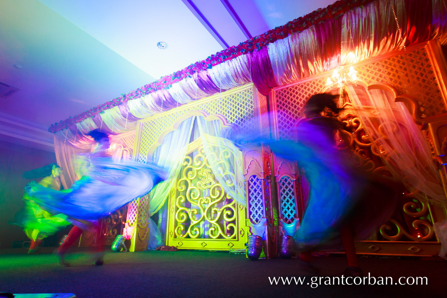 indian wedding dinner at the prosper resort in morib near banting by grant corban