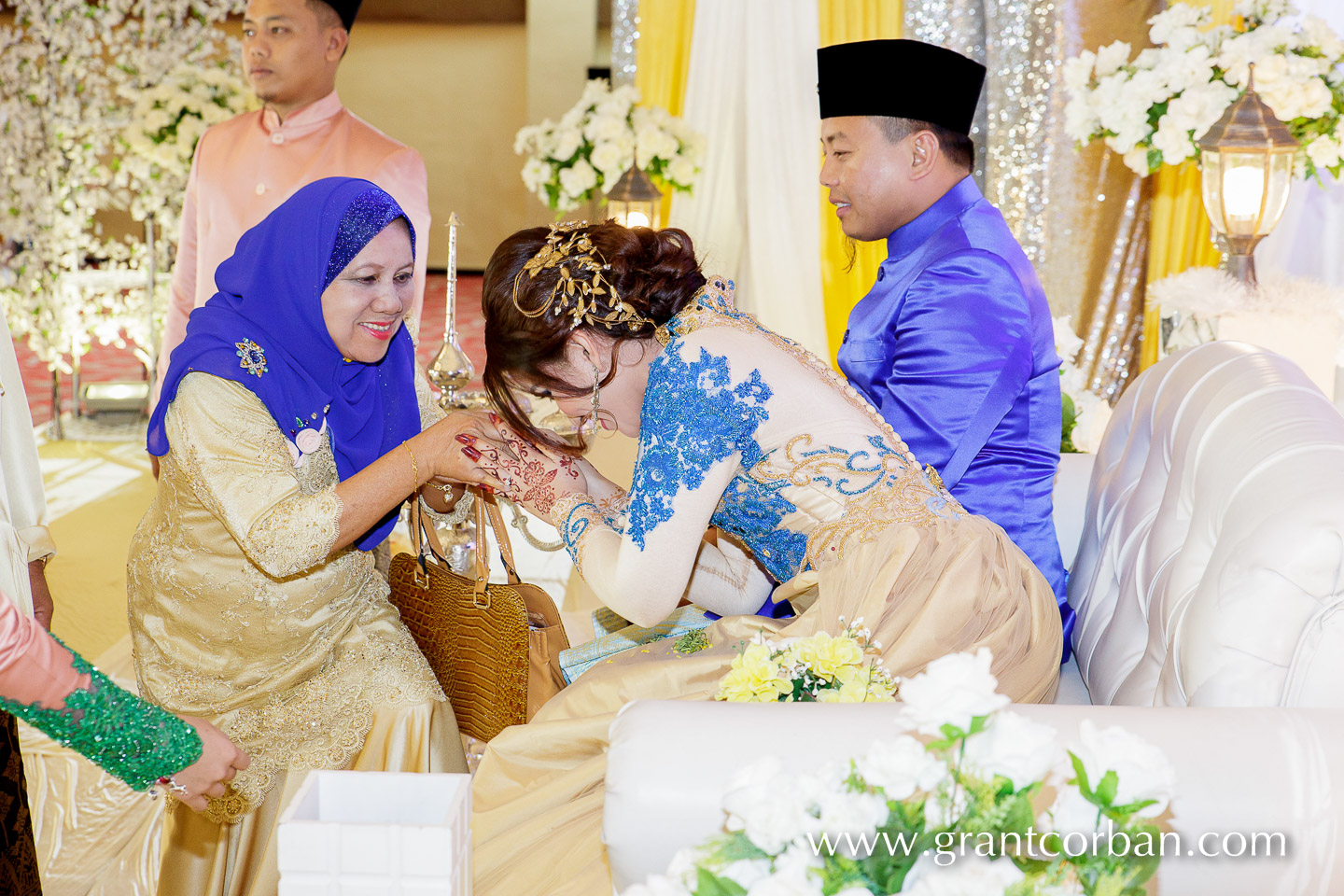 wedding Bersanding at promenade hotel tawau east malaysia grant corban